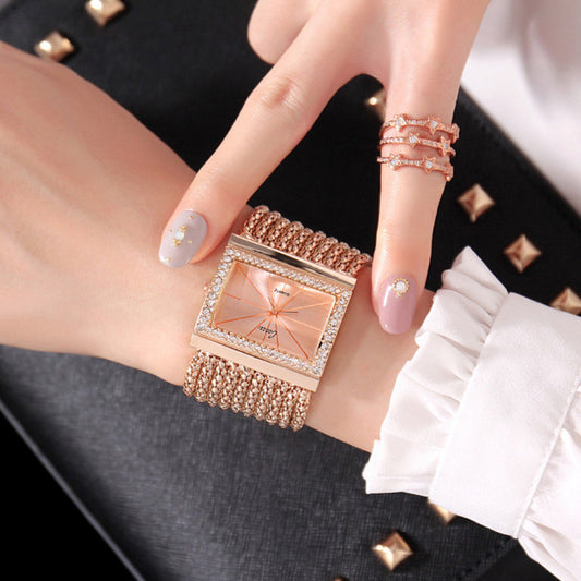 📢📢50 % de réduction !✨Montre carrée pour femme avec quartz et strass