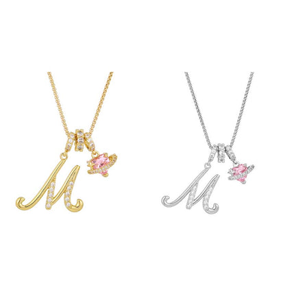 Collier avec initiale et breloque cœur rose
