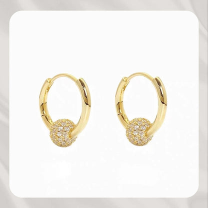 🔥Boucles d'oreilles en cercle doré avec petite boule – Hypoallergéniques, éclat durable et idéales pour un usage quotidien🌟